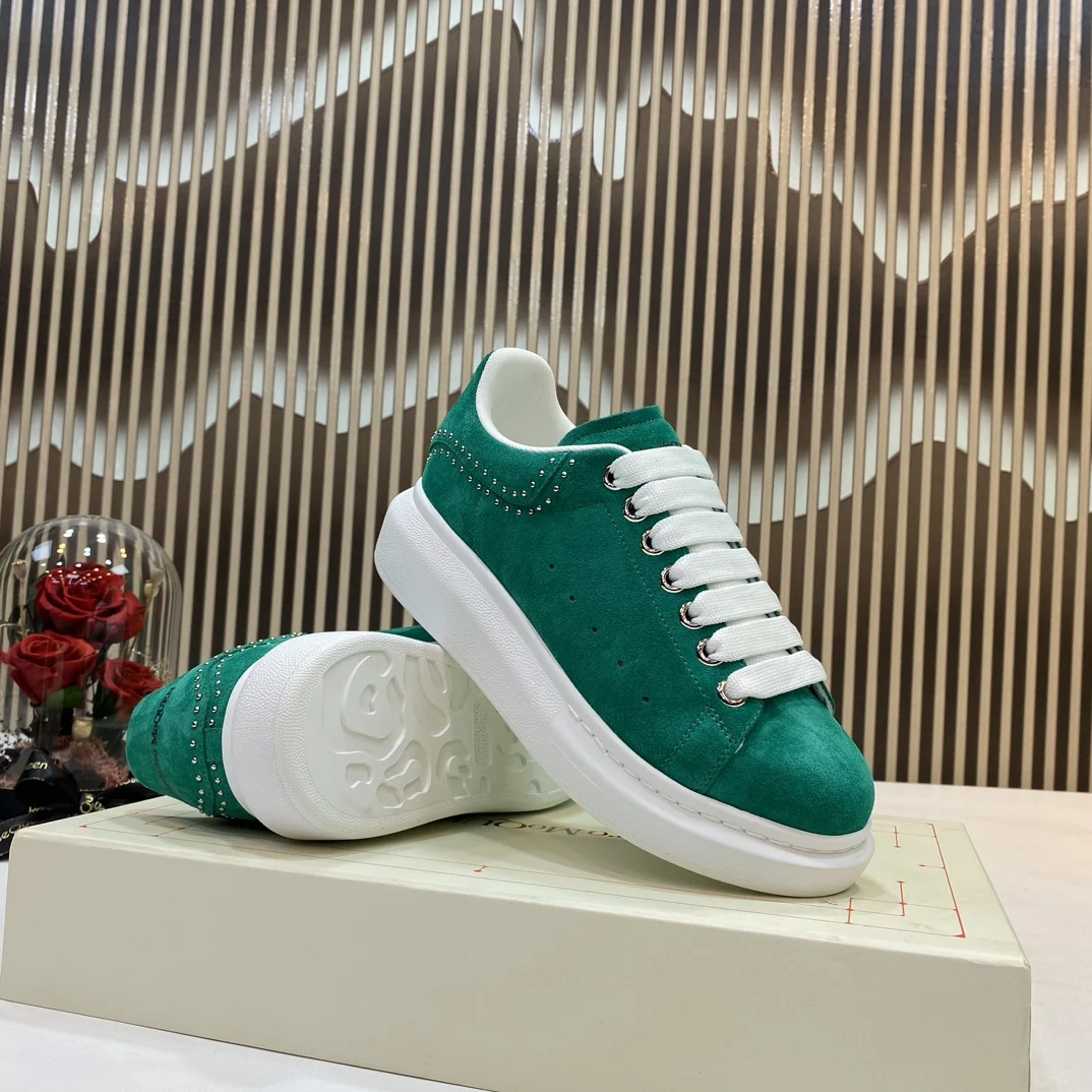Top Hight Quality Mens Casual Sneakers Real Leather Womens Brand Designer Tennis Shoes Classic Fashion Design running shoes
Top Hight Quality Mens Casual Sneakers Real Leather Womens Brand Designer Tennis Shoes Classic Fashion Design running shoes