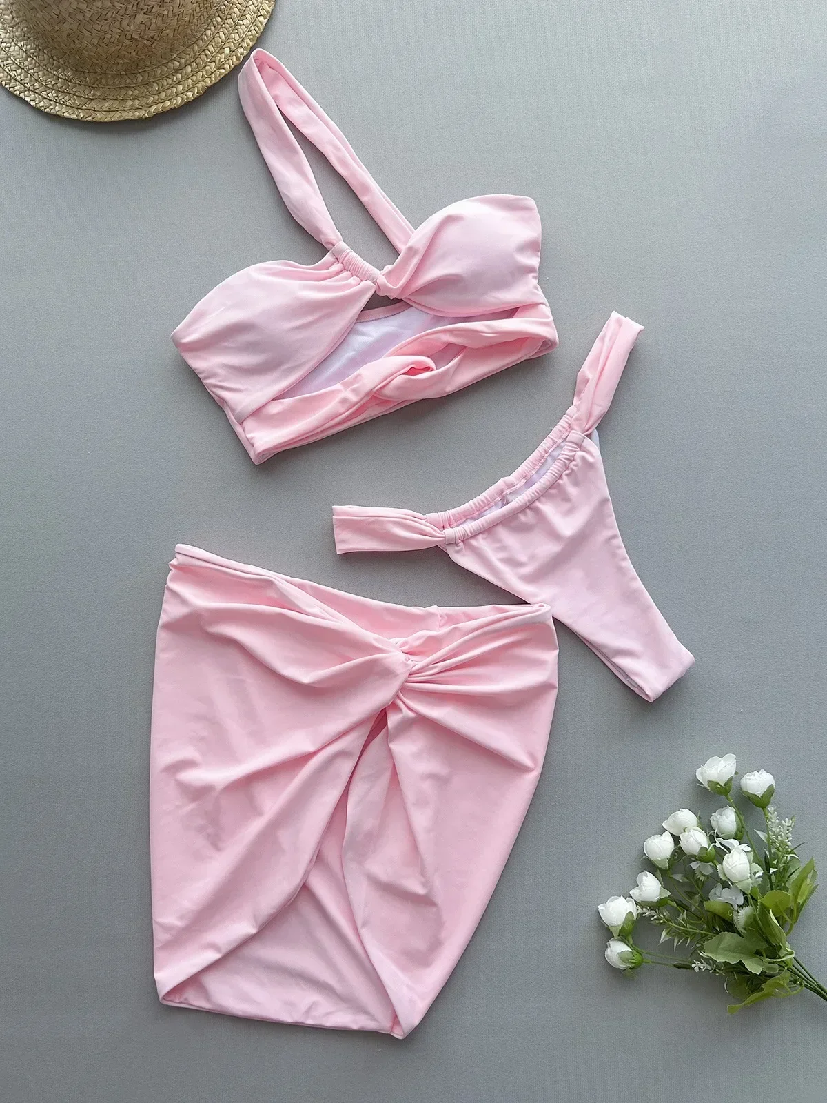 Sexy Pink Bikini Set 2024 Women Solid Color Single Shoulder 3-piece Swimsuit Beach Vacation Bathing Suit Skirt Swimwear Biquini 
Sexy Pink Bikini Set 2024 Women Solid Color Single Shoulder 3-piece Swimsuit Beach Vacation Bathing Suit Skirt Swimwear Biquini