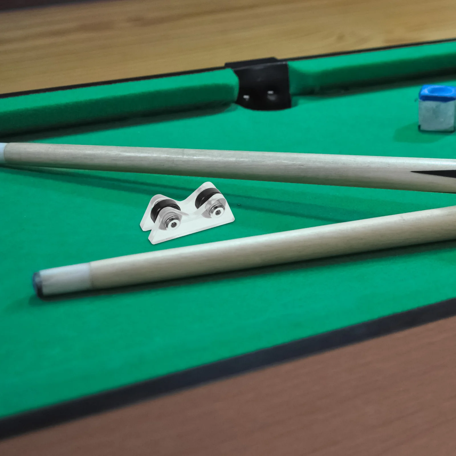 2Pcs High Precision Billiard Cue Straightness Tester Portable Snooker Club Roller for Pool Cue Maintenance Inspection and
2Pcs High Precision Billiard Cue Straightness Tester Portable Snooker Club Roller for Pool Cue Maintenance Inspection and