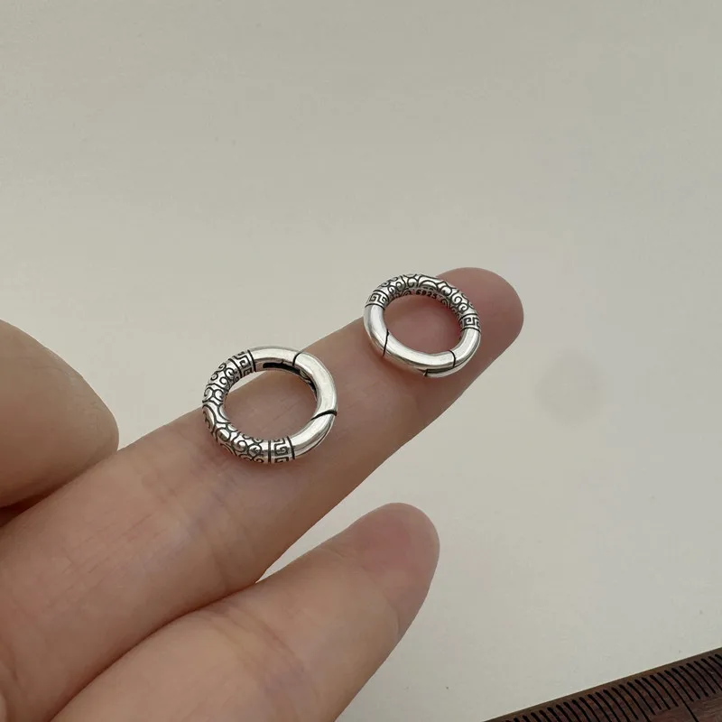 1PCS Solid 925 Sterling Silver 11.8mm Round Clasp DIY Ring Vintage Thai Silver Jewelry Accessories Making
1PCS Solid 925 Sterling Silver 11.8mm Round Clasp DIY Ring Vintage Thai Silver Jewelry Accessories Making