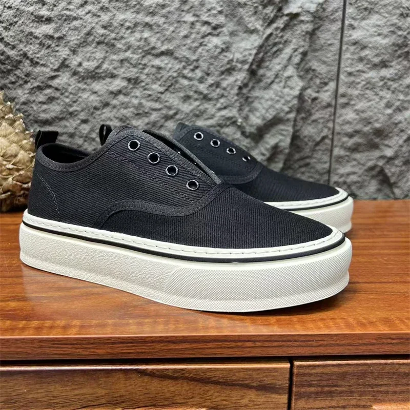Summer Men's Canvas Sneakers Slip-on Platform Designer Shoes Man Comfy Breathable Casual Sports Shoes For Men Skateboard Shoes
Summer Men's Canvas Sneakers Slip-on Platform Designer Shoes Man Comfy Breathable Casual Sports Shoes For Men Skateboard Shoes