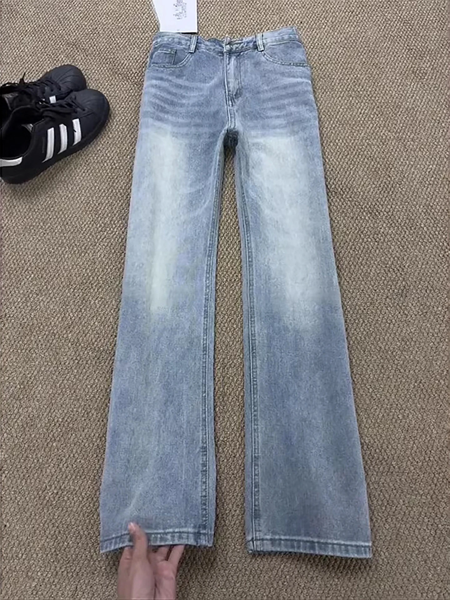 Cleanfit Vintage Wash Blue Men's Jeans High Street Straight Leg Slimming Knife Denim Pants mid Waist Zipper Closure
Cleanfit Vintage Wash Blue Men's Jeans High Street Straight Leg Slimming Knife Denim Pants mid Waist Zipper Closure