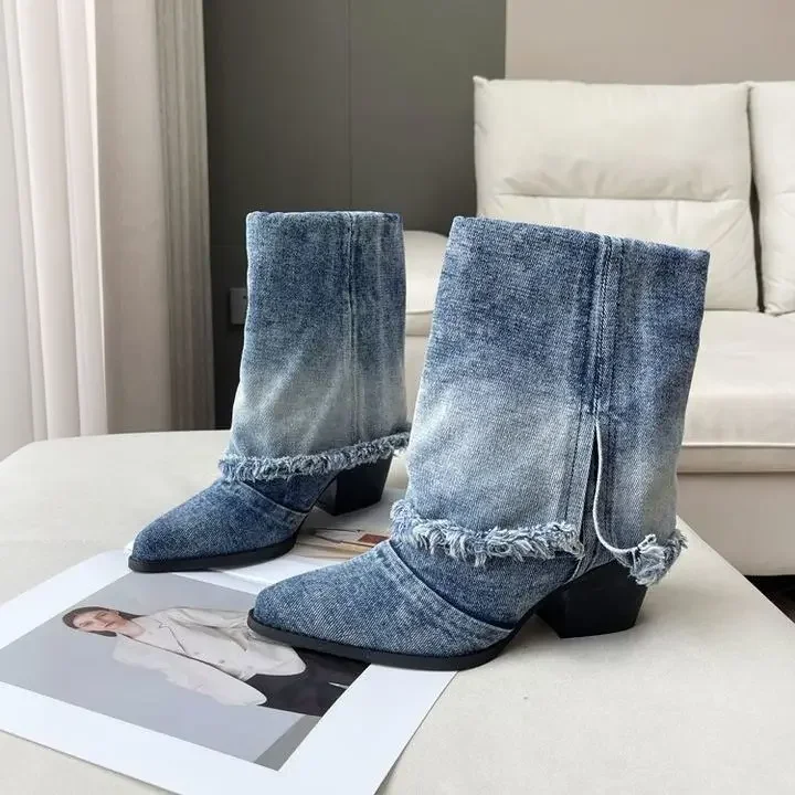 2024 Hot New Spice Girl Ankle Boots Blue Made Old Lapel Split Pointed Thick Heel Pant Boots High Heel Women's Boots
2024 Hot New Spice Girl Ankle Boots Blue Made Old Lapel Split Pointed Thick Heel Pant Boots High Heel Women's Boots
