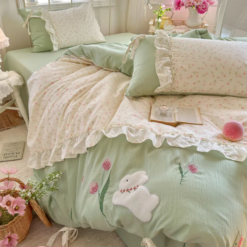 3/4Pcs Bedding Set Floral Rabbit Bow Lace Bed Sheets With Green Duvet Cover Muslin Bedding Bed Sheets Kawaii Princess Bedding
3/4Pcs Bedding Set Floral Rabbit Bow Lace Bed Sheets With Green Duvet Cover Muslin Bedding Bed Sheets Kawaii Princess Bedding