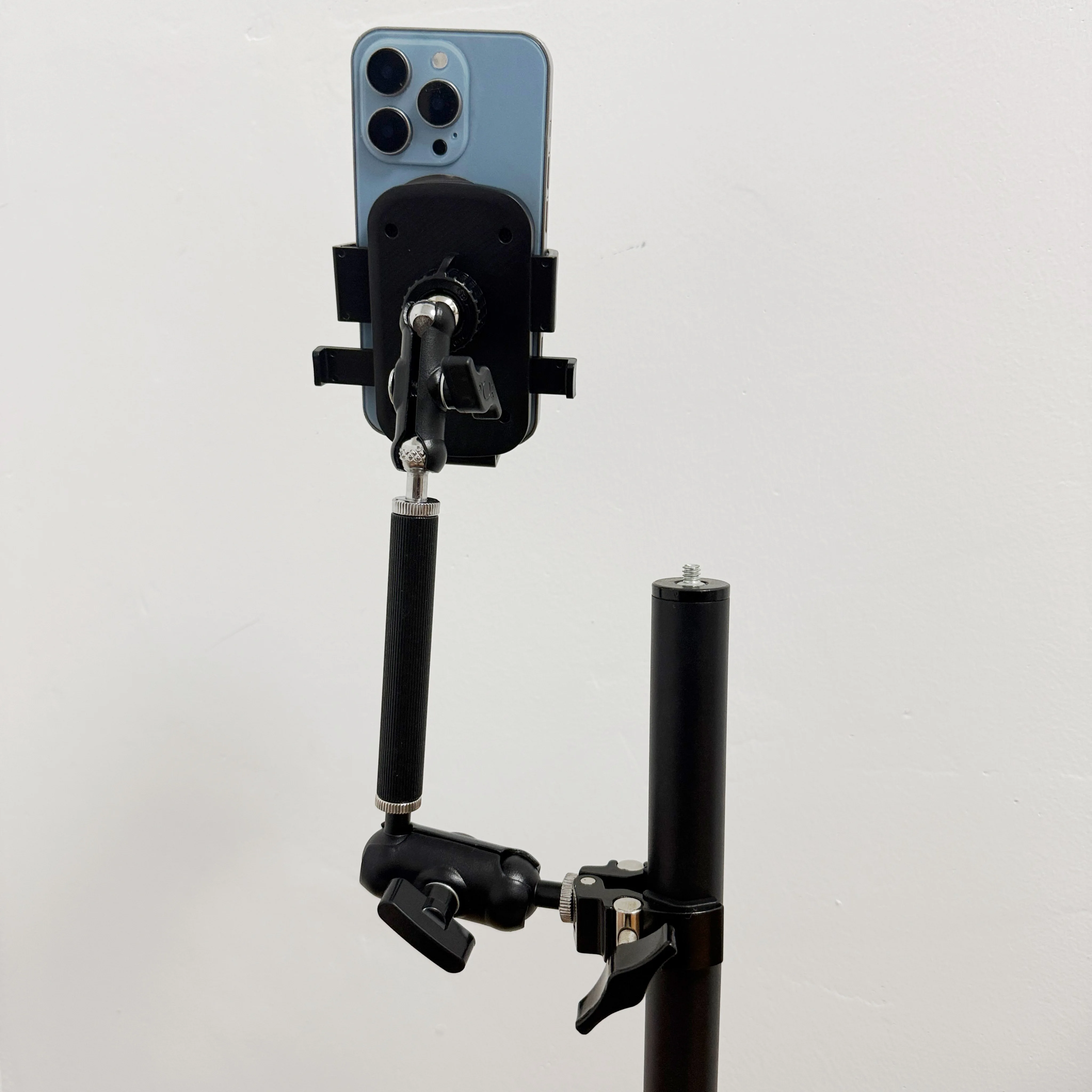 Aluminum Alloy Ball Head Phone Holder Large Clamp round Tube Motorcycle Riding Mobile Phone Mount Fixing Clamp
Aluminum Alloy Ball Head Phone Holder Large Clamp round Tube Motorcycle Riding Mobile Phone Mount Fixing Clamp