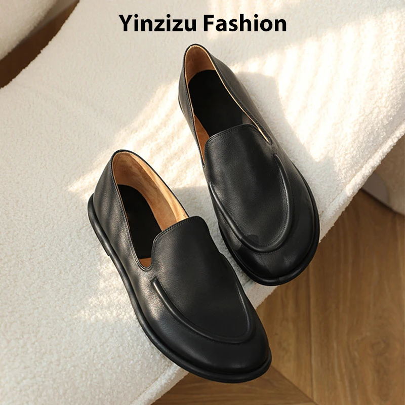 Women's Loafers Genuine Leather 2025 Non-slip Flat Slip-on Shoes for Women Large-size Cow Suede Shallow-mouth Female Shoes
Women's Loafers Genuine Leather 2025 Non-slip Flat Slip-on Shoes for Women Large-size Cow Suede Shallow-mouth Female Shoes
