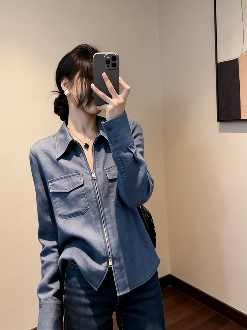 Stunning Casual Loose Blue Denim Shirt Women's Double Zipper Design Slimming Collar Versatile Long Sleeve Top
Stunning Casual Loose Blue Denim Shirt Women's Double Zipper Design Slimming Collar Versatile Long Sleeve Top
