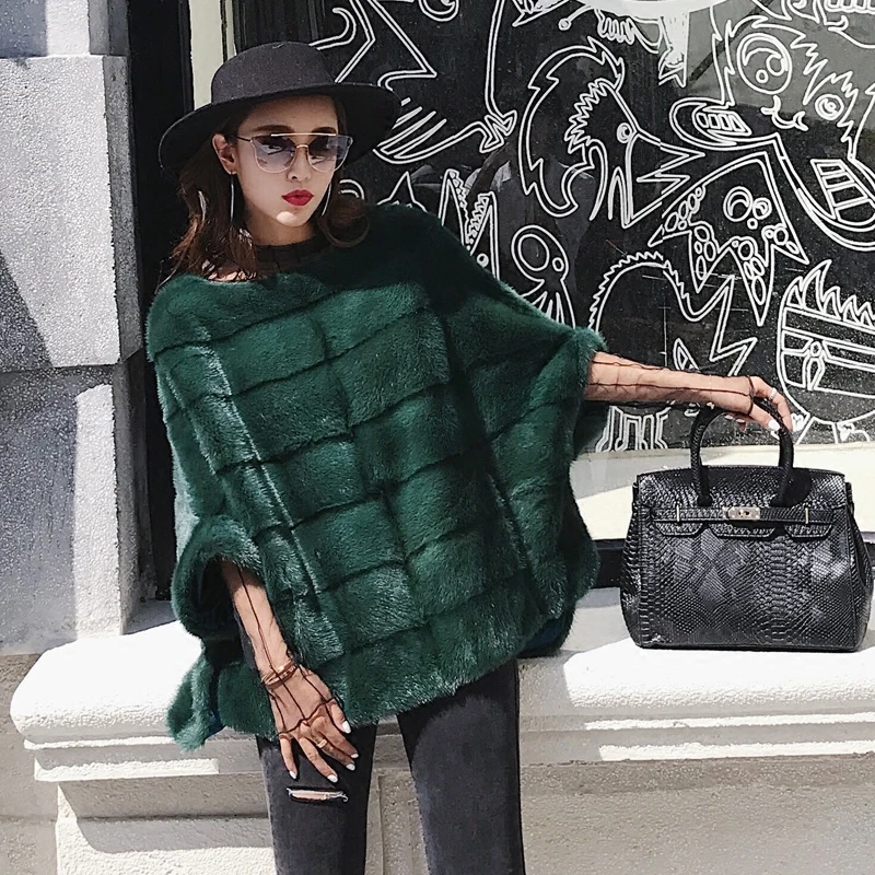 female fur Large loose size long mink sets of long fur coat in the whole mink
female fur Large loose size long mink sets of long fur coat in the whole mink
