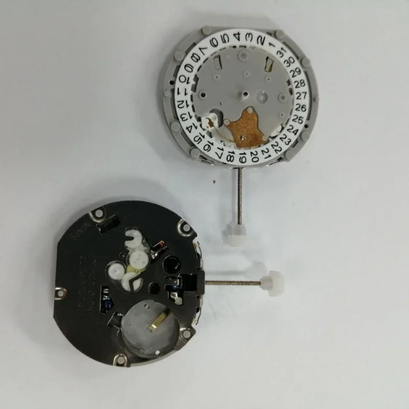 Wuhan Chenlong watch accessories movement PE70 six-pin multi-kinetic quartz movement
Wuhan Chenlong watch accessories movement PE70 six-pin multi-kinetic quartz movement