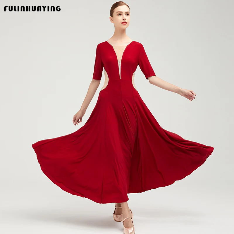 New Style Women's Rhinestone Waltz Dance Dress, High-End Large Hem Skirt, Modern Stage Outfit, Fashionable and Elegant Ballroom Social Dance Competition Dress, Long Dress
New Style Women's Rhinestone Waltz Dance Dress, High-End Large Hem Skirt, Modern Stage Outfit, Fashionable and Elegant Ballroom Social Dance Competition Dress, Long Dress