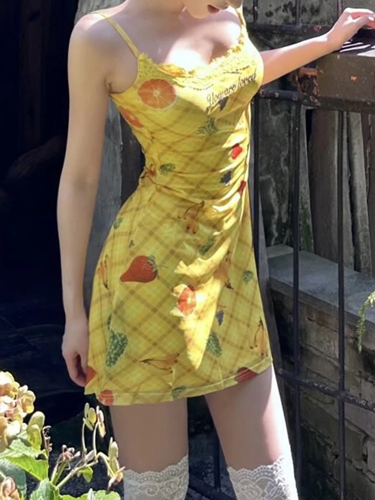 InGrily Summer Letter Fruit Print Dress Women Lace Low-Neck Skinny Sweet Sleeveless Backless Holiday Trend Classic Mini Bodycon
InGrily Summer Letter Fruit Print Dress Women Lace Low-Neck Skinny Sweet Sleeveless Backless Holiday Trend Classic Mini Bodycon