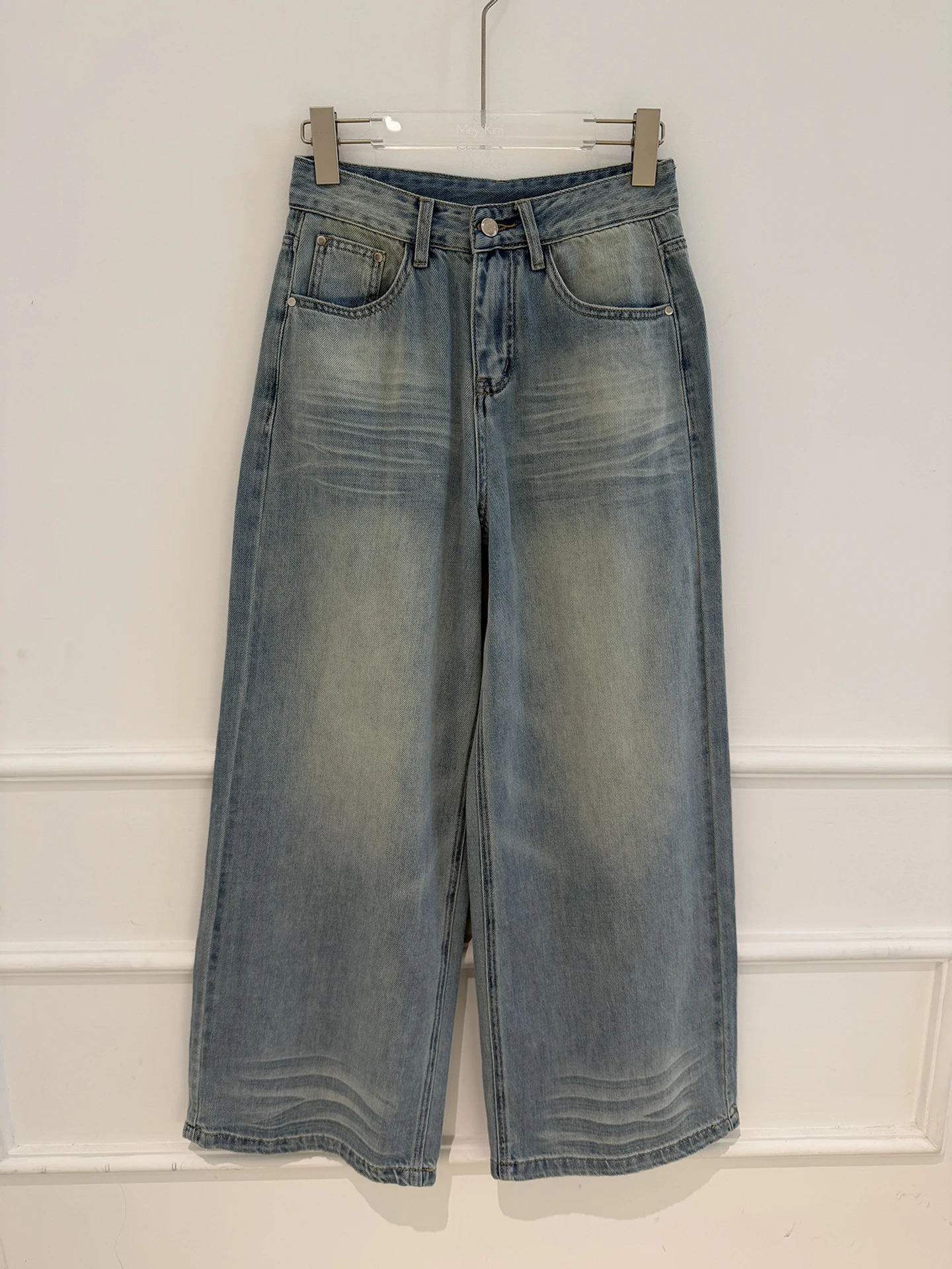 Original Vintage Wide Leg Denim Jeans Women's New 2026 MEYSIKIM ME1086 Natural Waist Cotton Button Closure Spring Season
Original Vintage Wide Leg Denim Jeans Women's New 2026 MEYSIKIM ME1086 Natural Waist Cotton Button Closure Spring Season