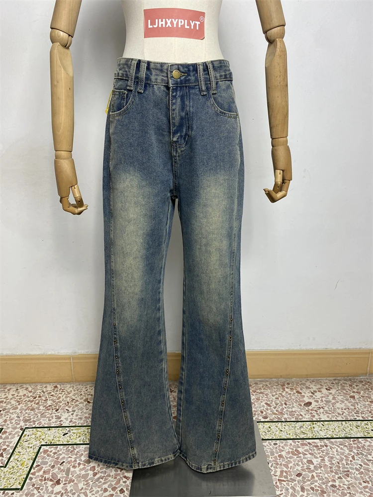 Women's Retro Blue Rivet Design Micro Flared Jeans Cool Girl High Waisted Streetwear Fashion Wide Leg Pants Female Denim Trouser
Women's Retro Blue Rivet Design Micro Flared Jeans Cool Girl High Waisted Streetwear Fashion Wide Leg Pants Female Denim Trouser