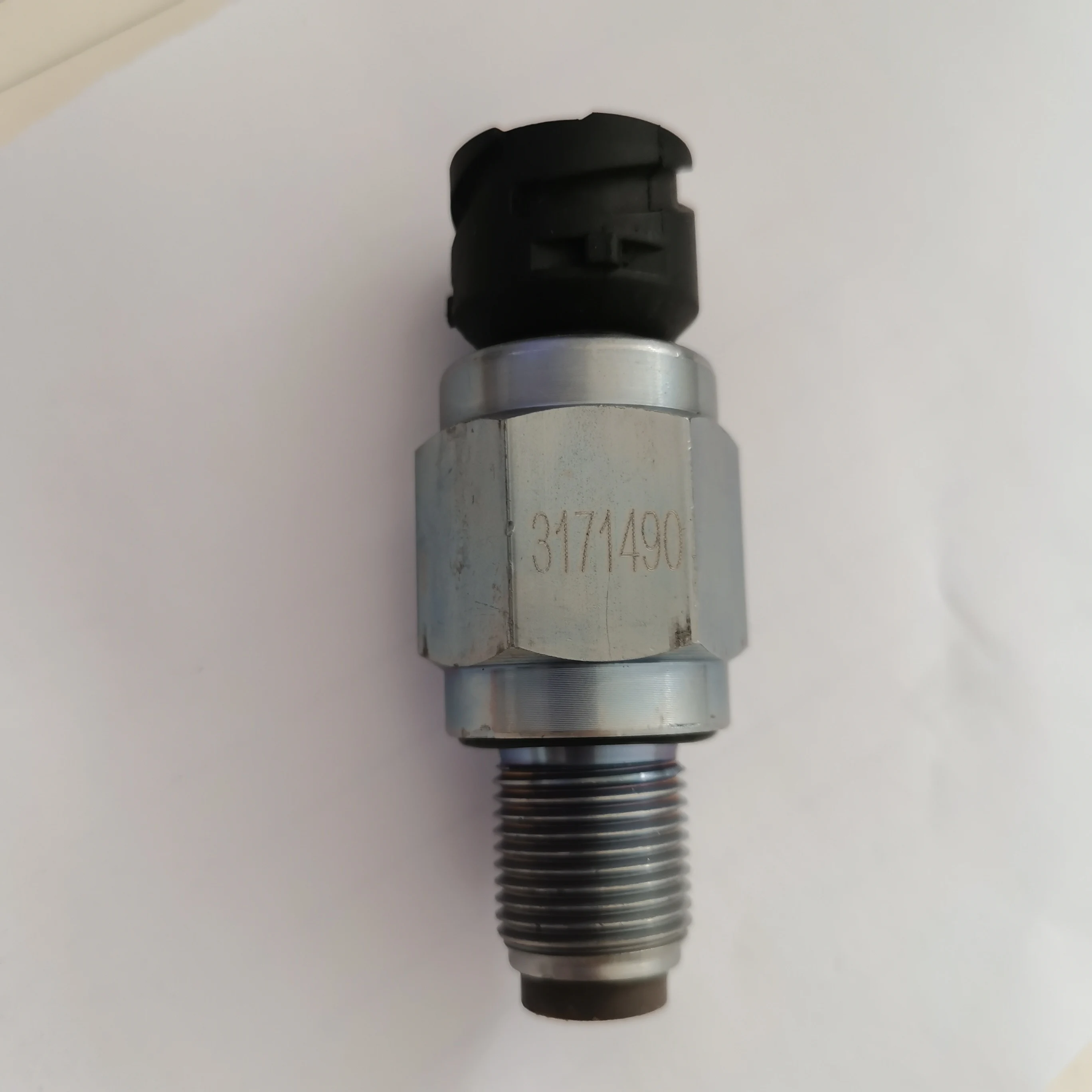 speed sensor for V olvo 1077500, 3171490, 3962959, 340216009002
speed sensor for V olvo 1077500, 3171490, 3962959, 340216009002