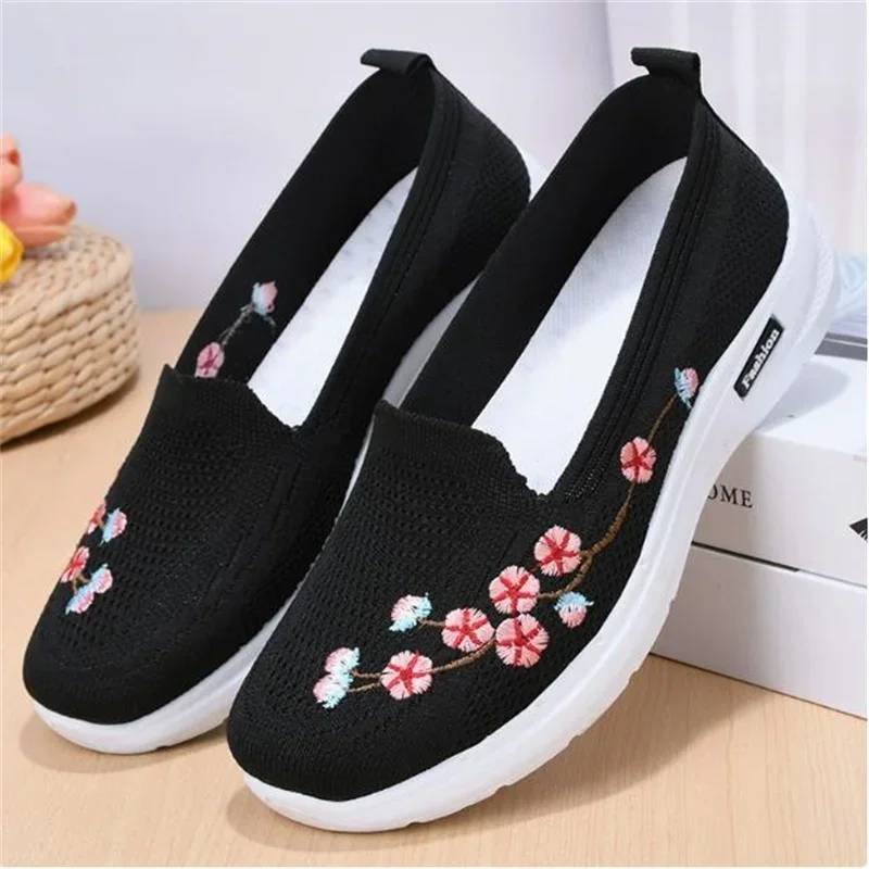 Shoes Women Sneakers Mesh Breathable Floral Comfort Mother Soft Solid Color Fashion Female Footwear Lightweight Shoes for Wome
Shoes Women Sneakers Mesh Breathable Floral Comfort Mother Soft Solid Color Fashion Female Footwear Lightweight Shoes for Wome