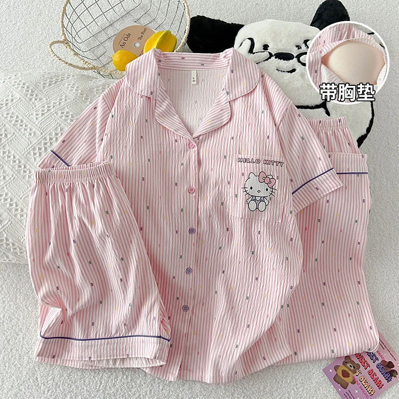 Летняя пижама Hello Kitty из трех частей, удобная повседневная домашняя одежда с героями мультфильмов
Летняя пижама Hello Kitty из трех частей, удобная повседневная домашняя одежда с героями мультфильмов