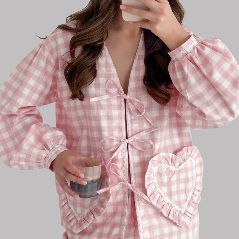 Новинка 2025 года, женские розовые клетчатые пижамы, осень-весна, удобные свободные топы с длинными рукавами, шорты, одежда для дома, милая любовь, размер XXL
Новинка 2025 года, женские розовые клетчатые пижамы, осень-весна, удобные свободные топы с длинными рукавами, шорты, одежда для дома, милая любовь, размер XXL