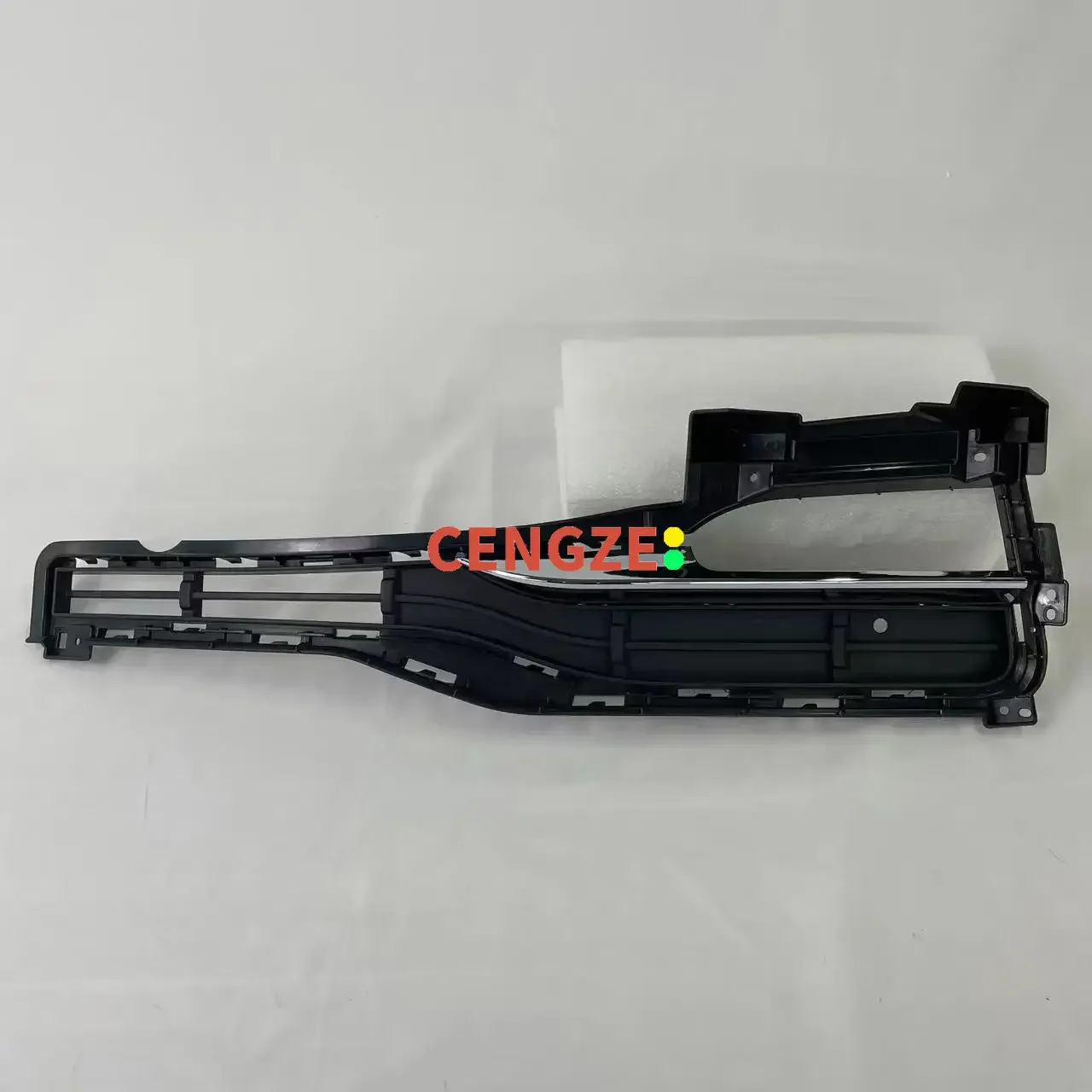 2018-2022 Models HONGQI H5 Front Fog Lamp Cover Fog Lamp Trim Panel
2018-2022 Models HONGQI H5 Front Fog Lamp Cover Fog Lamp Trim Panel