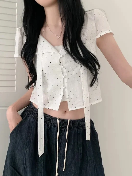 Sweet Polka Dot Bow Tie Women's Shirt Korean Style Short Sleeve V Neck Chic Summer New Arrival Miniature Design Sense Top
Sweet Polka Dot Bow Tie Women's Shirt Korean Style Short Sleeve V Neck Chic Summer New Arrival Miniature Design Sense Top