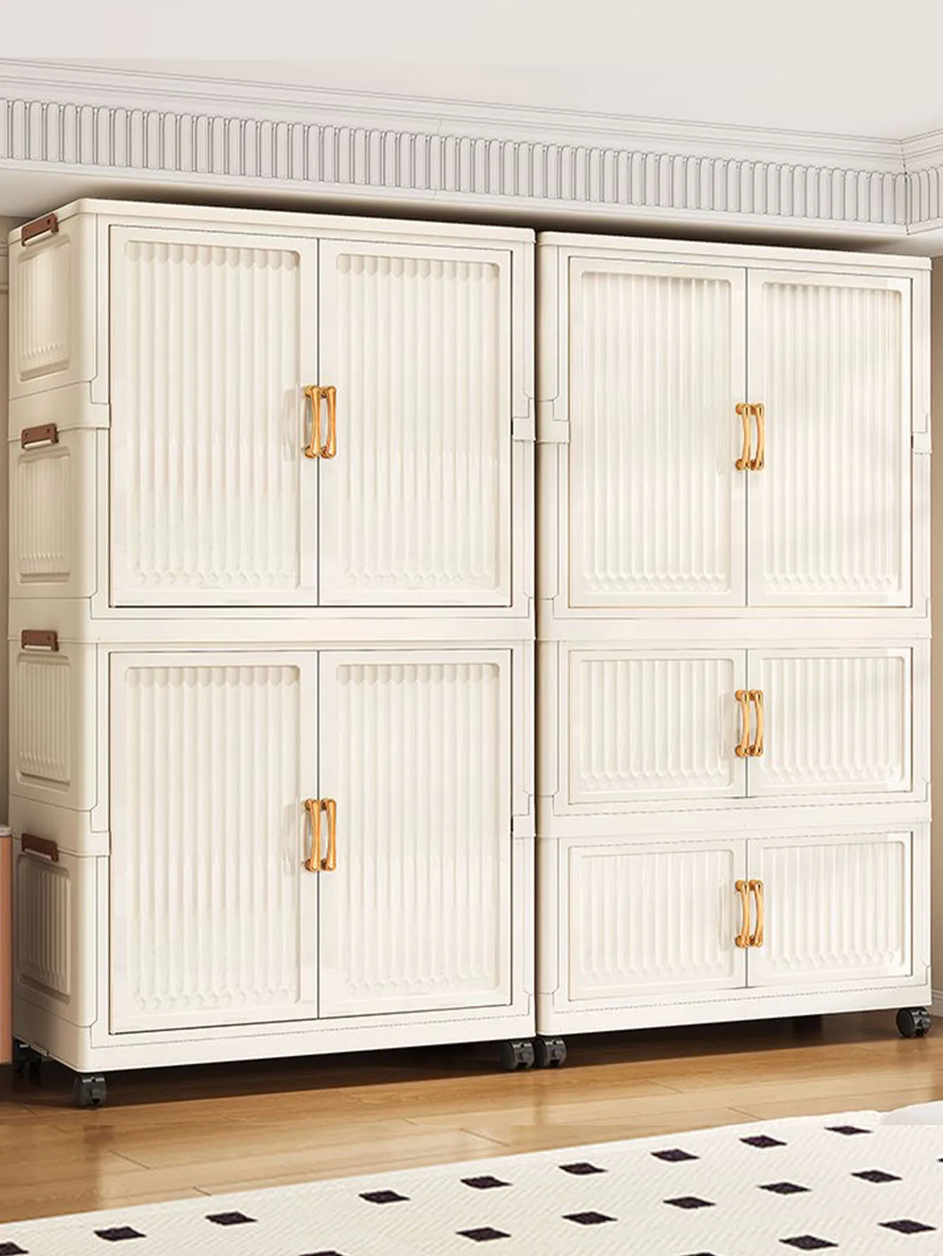 Foldable Children's Wardrobe, Large Capacity, Simple Design with Wheels, No-Install Cabinet for Storage and Organization, New
Foldable Children's Wardrobe, Large Capacity, Simple Design with Wheels, No-Install Cabinet for Storage and Organization, New