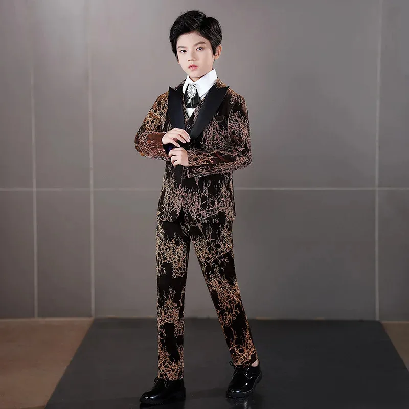 Children's Suit Set, Handsome Male Flower Boy 2023 New Host Dress, Runway Show Piano Performance Costume
Children's Suit Set, Handsome Male Flower Boy 2023 New Host Dress, Runway Show Piano Performance Costume