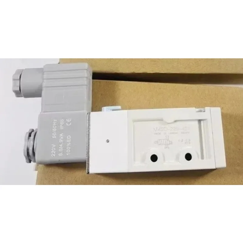 solenoid valve MCSC-220-4E1 MVSC-300-4E1 two position five way directional valve
solenoid valve MCSC-220-4E1 MVSC-300-4E1 two position five way directional valve