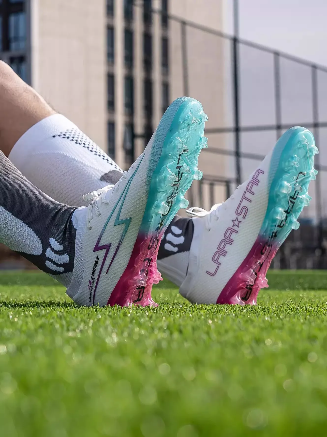 Summer breathable comfortable lightweight high quality soccer cleats spikes flip-flops shoes tongue training soccer shoes couple
Summer breathable comfortable lightweight high quality soccer cleats spikes flip-flops shoes tongue training soccer shoes couple