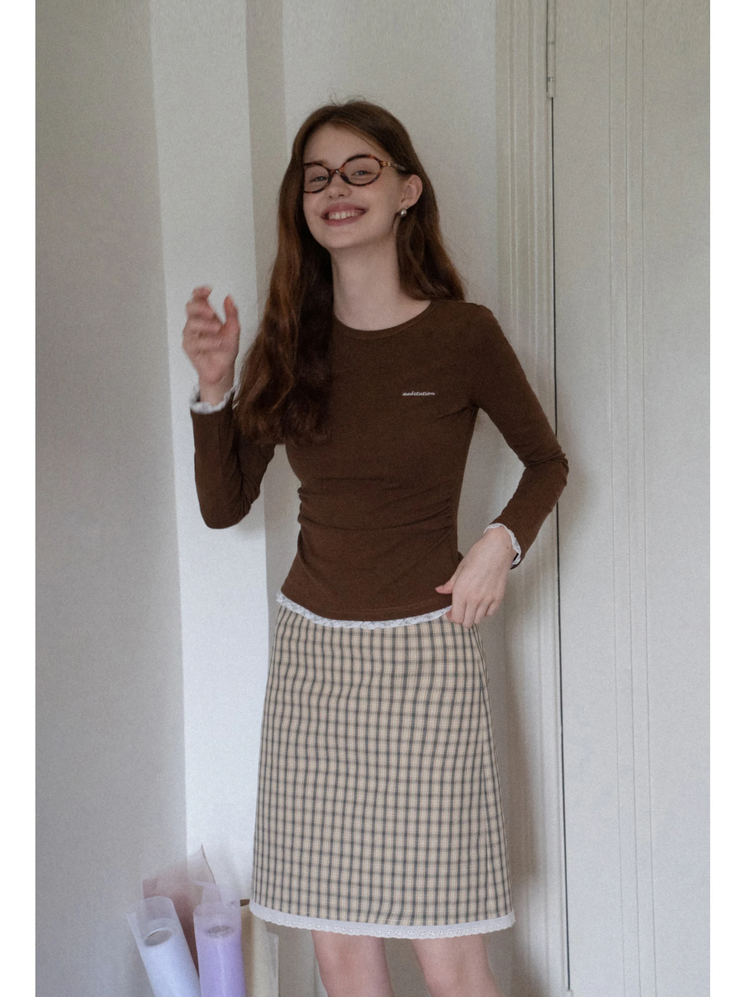 EGGKA кружевная трикотажная длинная футболка с застежкой на талии Ne, женская футболка ранней осени, повседневный топ для похудения
EGGKA кружевная трикотажная длинная футболка с застежкой на талии Ne, женская футболка ранней осени, повседневный топ для похудения