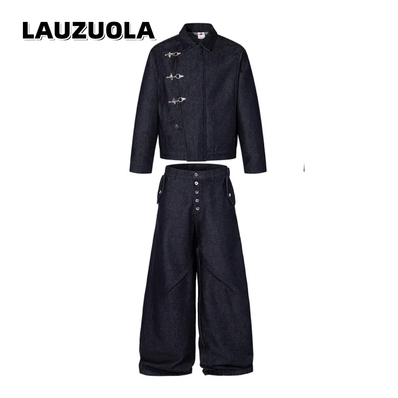 2026 New Men's Wash Denim Suit Asymmetrical Buckle Cropped Jacket + Oversized Baggy Jeans Retro Streetwear Two Piece Outfits
2026 New Men's Wash Denim Suit Asymmetrical Buckle Cropped Jacket + Oversized Baggy Jeans Retro Streetwear Two Piece Outfits