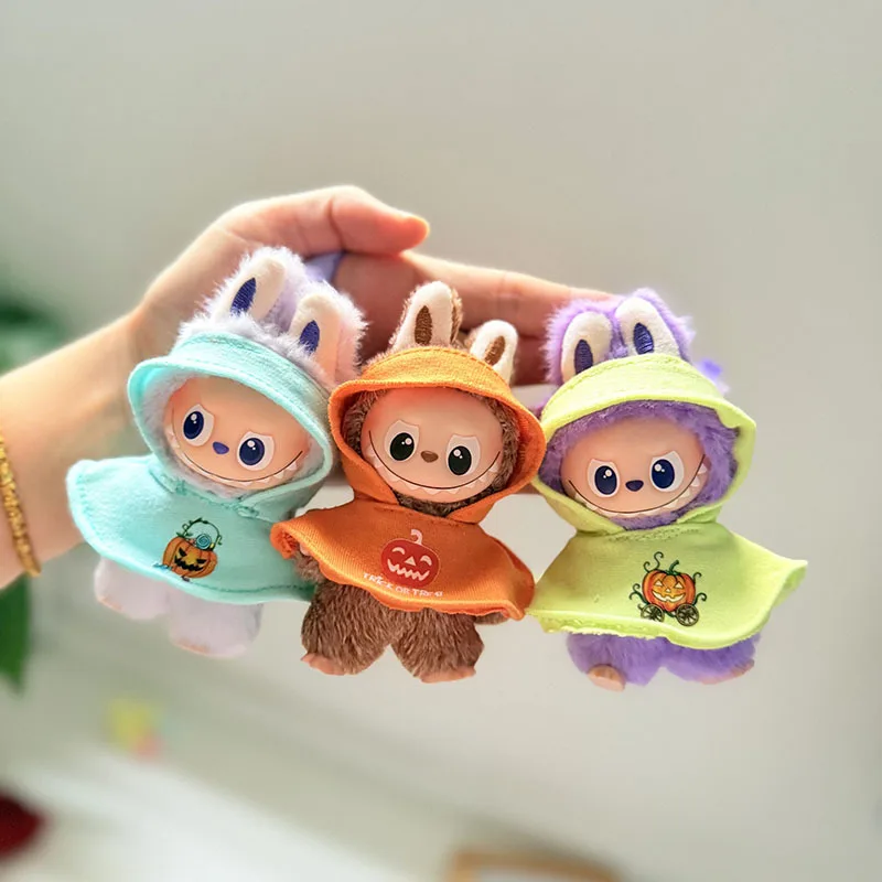 Комплект одежды на Хэллоуин, милое платье тыквы со шляпой, плащ для куклы Labubu V4, 10 см, одежда, аксессуары, Ropa Labubu
Комплект одежды на Хэллоуин, милое платье тыквы со шляпой, плащ для куклы Labubu V4, 10 см, одежда, аксессуары, Ropa Labubu