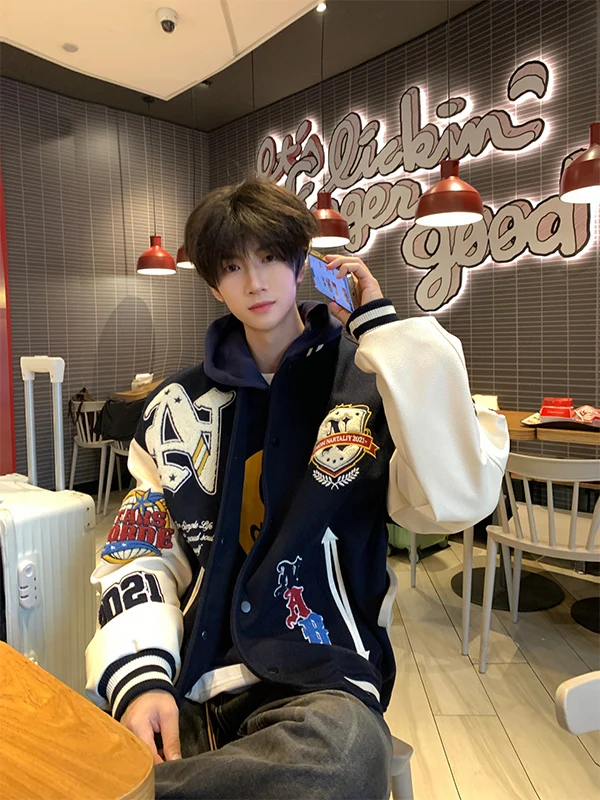 Ретро-бейсболка с вышитыми буквами в американском стиле, свободная повседневная одежда для пар, хлопок, весна-осень, модный бренд
Ретро-бейсболка с вышитыми буквами в американском стиле, свободная повседневная одежда для пар, хлопок, весна-осень, модный бренд