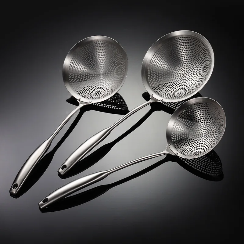 Large 304 Stainless Steel Colander Kitchen Oil Frying Skimmer Fine Hole Curved Handle Hot Food Sieve Cooking Household Utensils
Large 304 Stainless Steel Colander Kitchen Oil Frying Skimmer Fine Hole Curved Handle Hot Food Sieve Cooking Household Utensils