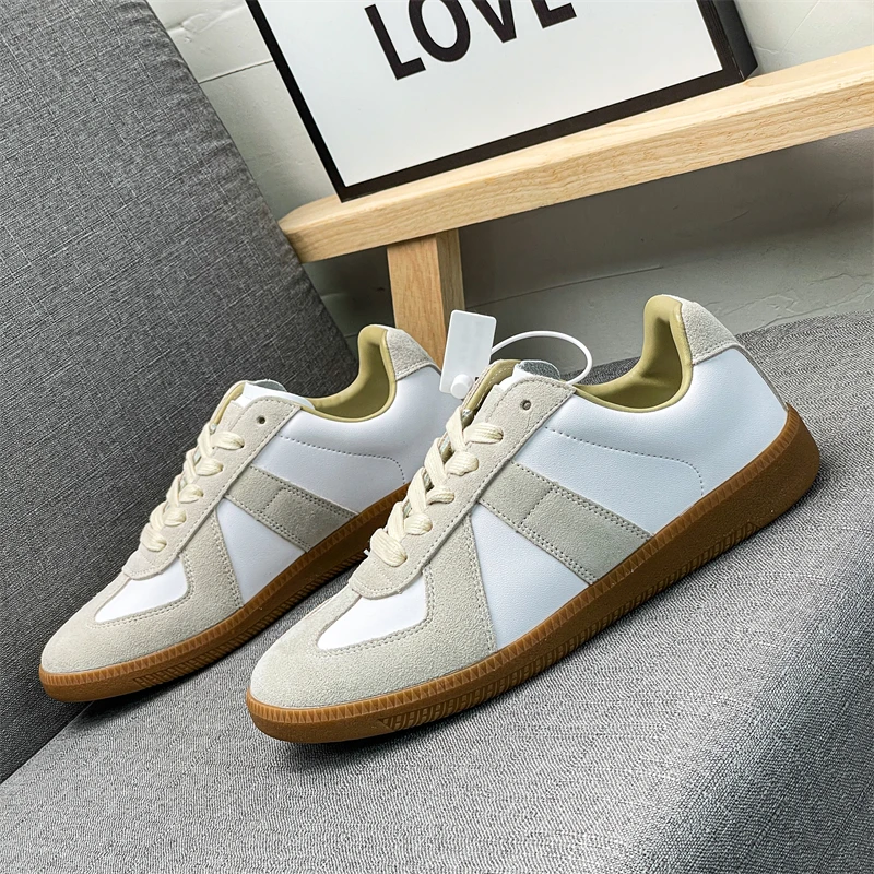 Модные ретро-кроссовки на платформе 2026 года: унисекс, для пар, дышащие, с мягкой подошвой, всесезонные, студенческие
Модные ретро-кроссовки на платформе 2026 года: унисекс, для пар, дышащие, с мягкой подошвой, всесезонные, студенческие