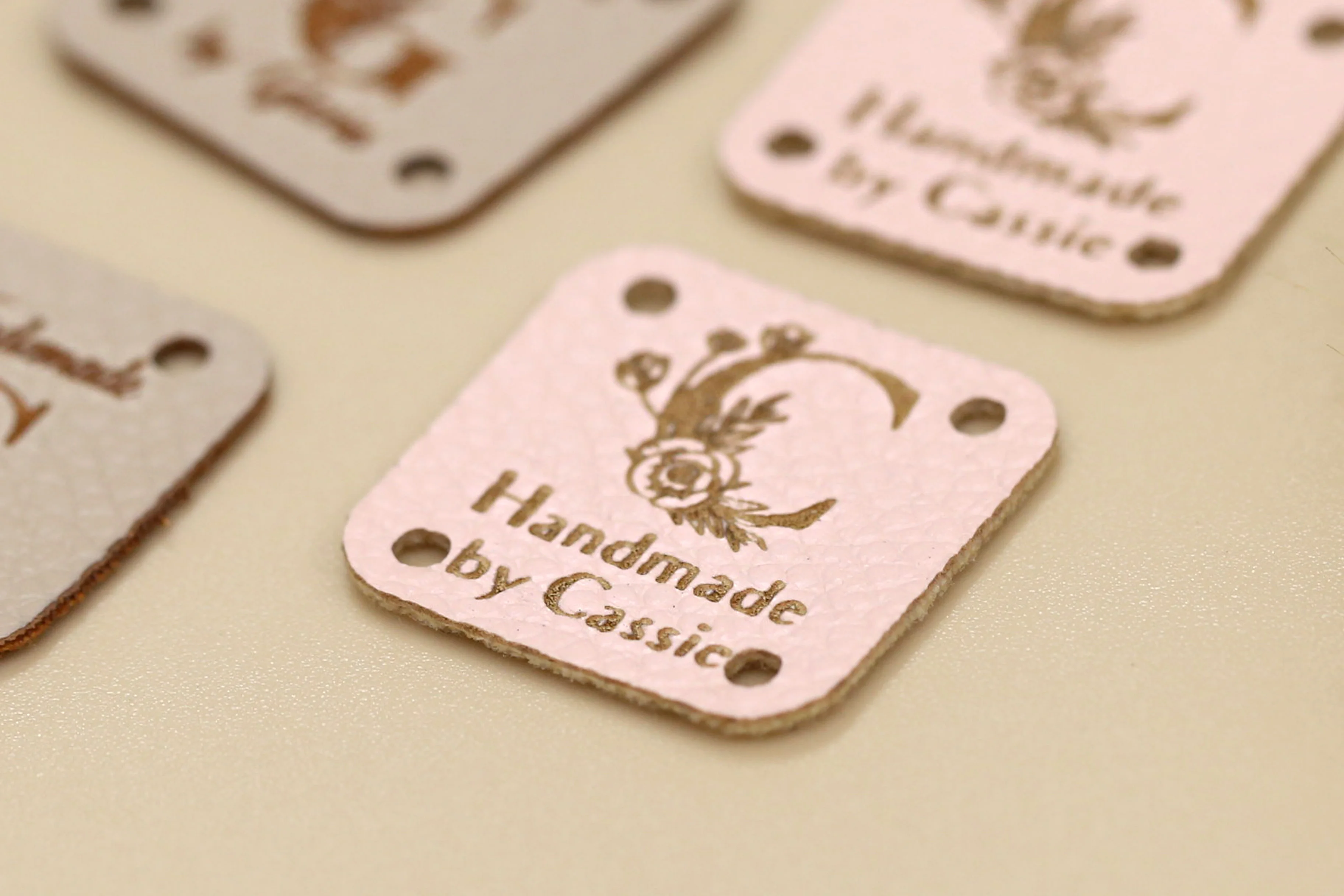 Custom Mini Leather Tags,Labels for Handmade Items,Leather Labels for Knitted Hats,Gifts for Knitter,Labels for Clothing,
Custom Mini Leather Tags,Labels for Handmade Items,Leather Labels for Knitted Hats,Gifts for Knitter,Labels for Clothing,