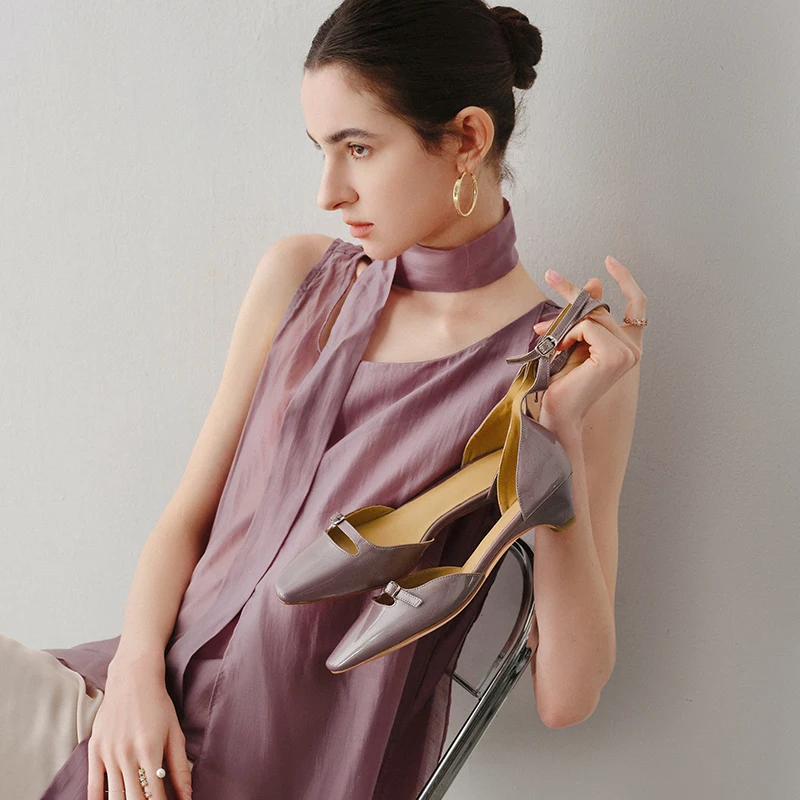 2026 new summer women sandals natural leather 22-25cm cowhide+sheepskin square toe back-buckle high heel women shoes sandals
2026 new summer women sandals natural leather 22-25cm cowhide+sheepskin square toe back-buckle high heel women shoes sandals