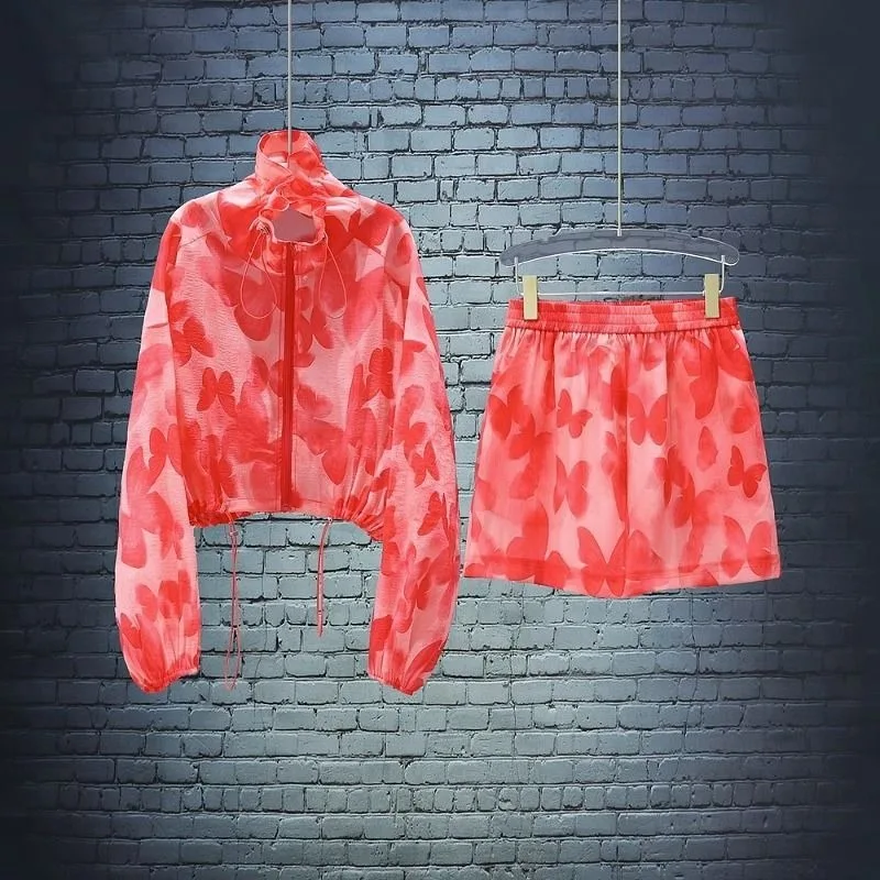 Women Red Abstract Print Zip Collar Sun Shirt Elastic Waist Shorts 2Pcs Casual Outfit Set
Women Red Abstract Print Zip Collar Sun Shirt Elastic Waist Shorts 2Pcs Casual Outfit Set