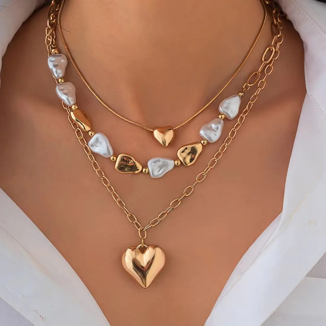 KunJoe 3Pcs/Set Elegant Imitation Pearl Love Heart Pendant Necklace for Women Vintage Multilayer Gold Color Chain Necklace New
KunJoe 3Pcs/Set Elegant Imitation Pearl Love Heart Pendant Necklace for Women Vintage Multilayer Gold Color Chain Necklace New