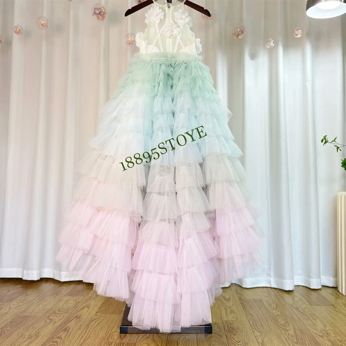 Luxury Sage Green Flower Girl Dresses Handmade Flower Tiered Princess Kids Ball Gown for Wedding Birthday Party
Luxury Sage Green Flower Girl Dresses Handmade Flower Tiered Princess Kids Ball Gown for Wedding Birthday Party