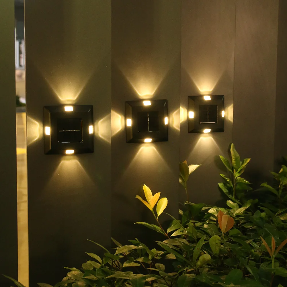 Solar Energy LED Wall Lamp Four Sides Luminous Waterproof Outdoor Night Light for Villa Garden Balcony Exterior Decoration
Solar Energy LED Wall Lamp Four Sides Luminous Waterproof Outdoor Night Light for Villa Garden Balcony Exterior Decoration