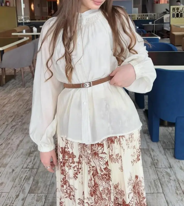 New Women's Elegant Shirt Top & Printed Skirt Set Female Casual Clothing Fashion Women Temperament Two Piece Outfits Skirts Sets
New Women's Elegant Shirt Top & Printed Skirt Set Female Casual Clothing Fashion Women Temperament Two Piece Outfits Skirts Sets