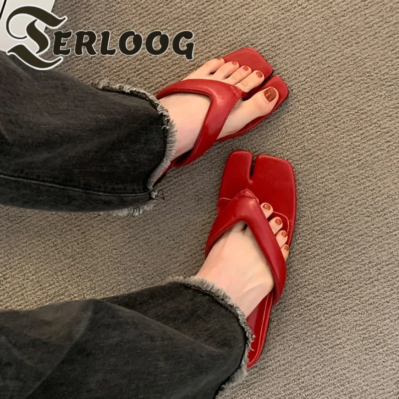 Designer Flats Sandals Women Slippers 2025 New Shoes Square Toe Flip Flops Clip Toe Casual Summer Beach Walking Sandalias Mujer
Designer Flats Sandals Women Slippers 2025 New Shoes Square Toe Flip Flops Clip Toe Casual Summer Beach Walking Sandalias Mujer