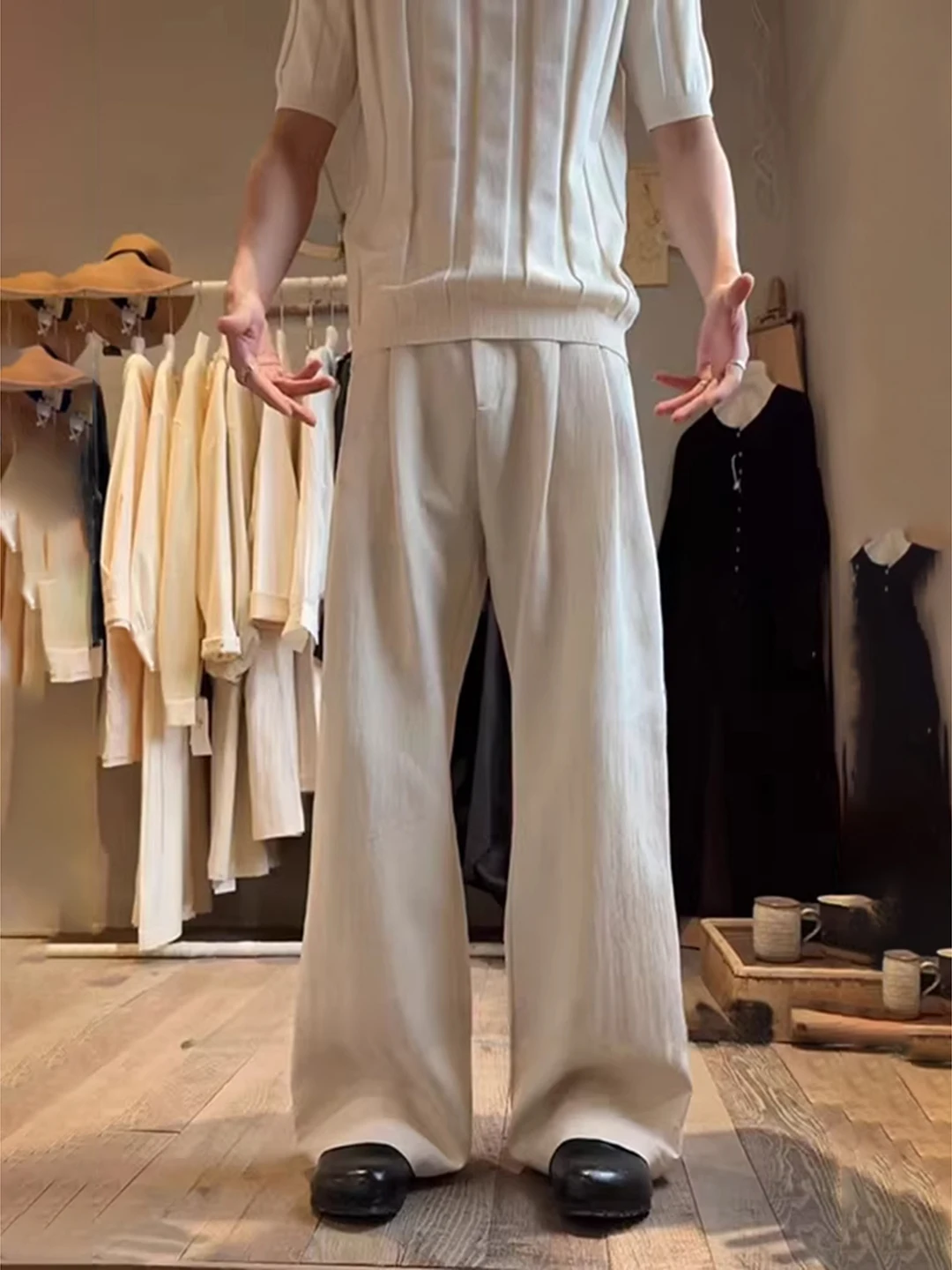 Мужские летние тонкие прямые льняные повседневные брюки свободного кроя, удобные, дышащие, нелиняющие, в американском стиле
Мужские летние тонкие прямые льняные повседневные брюки свободного кроя, удобные, дышащие, нелиняющие, в американском стиле