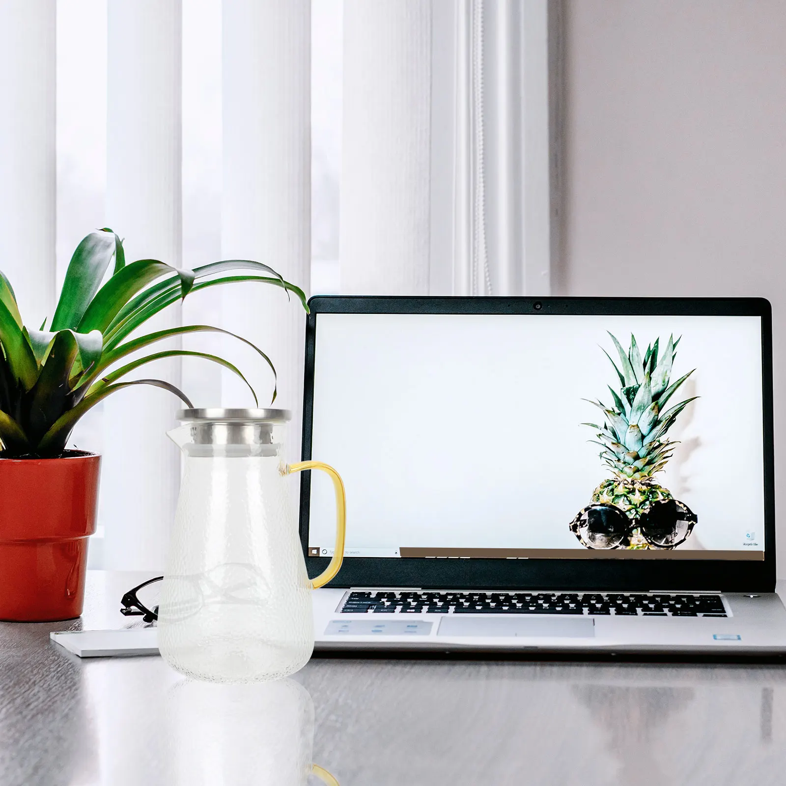 Чайник для холодной воды большой емкости, безопасный для пищевых продуктов, стеклянный кувшин, прозрачный для хранения напитков, для домашнего офиса
Чайник для холодной воды большой емкости, безопасный для пищевых продуктов, стеклянный кувшин, прозрачный для хранения напитков, для домашнего офиса