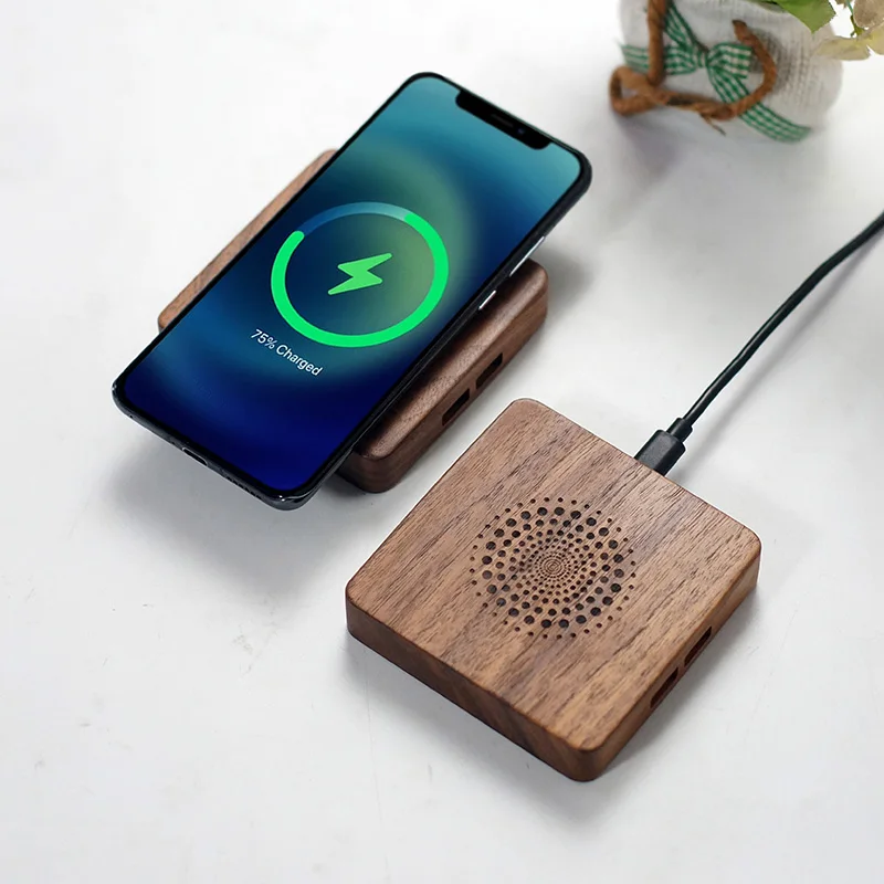 Black walnut solid wood wireless fast charger suitable for Apple iPhone 16, 15, Huawei, and Samsung phones
Black walnut solid wood wireless fast charger suitable for Apple iPhone 16, 15, Huawei, and Samsung phones