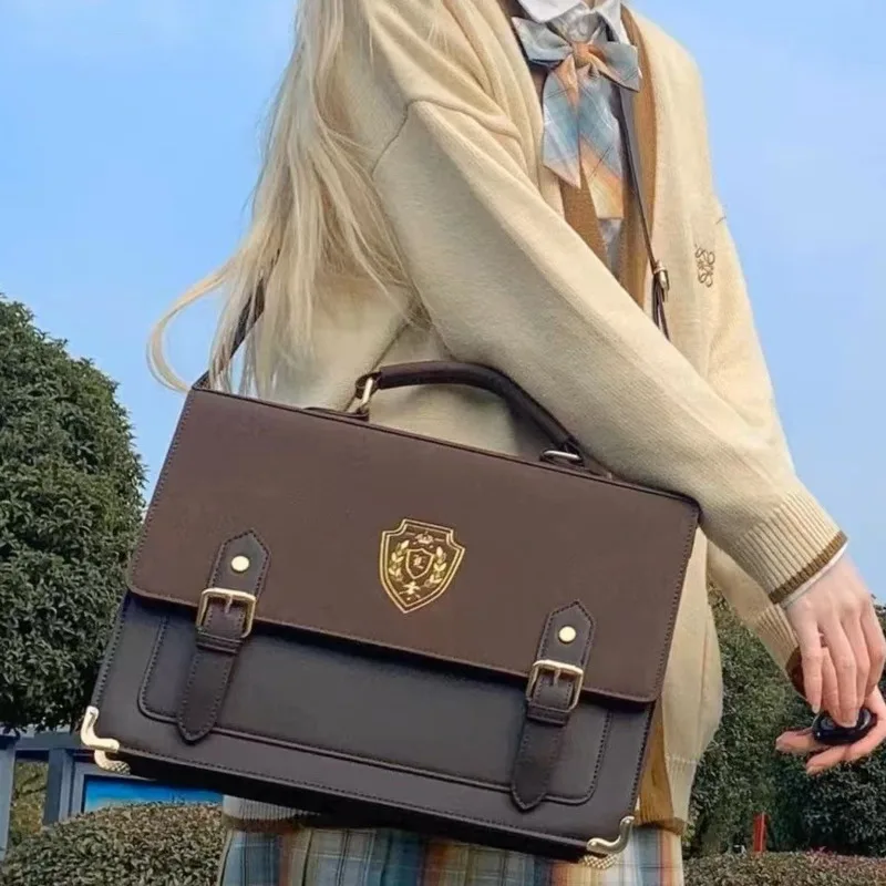 Сумка для школьной формы JK, японская сумка-мессенджер, сумка-конверт в стиле ретро, сумка-конверт на каждый день, большая вместительная сумка на плечо 
Сумка для школьной формы JK, японская сумка-мессенджер, сумка-конверт в стиле ретро, сумка-конверт на каждый день, большая вместительная сумка на плечо