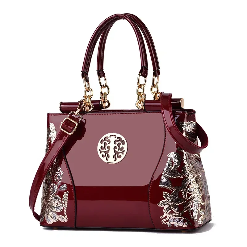 JBTP New Female Crossbody Bag Floral Handbag Casual Tote Bags Embroidery Handbag Women Evening Bags Patent Leather Shoulder Bag
JBTP New Female Crossbody Bag Floral Handbag Casual Tote Bags Embroidery Handbag Women Evening Bags Patent Leather Shoulder Bag