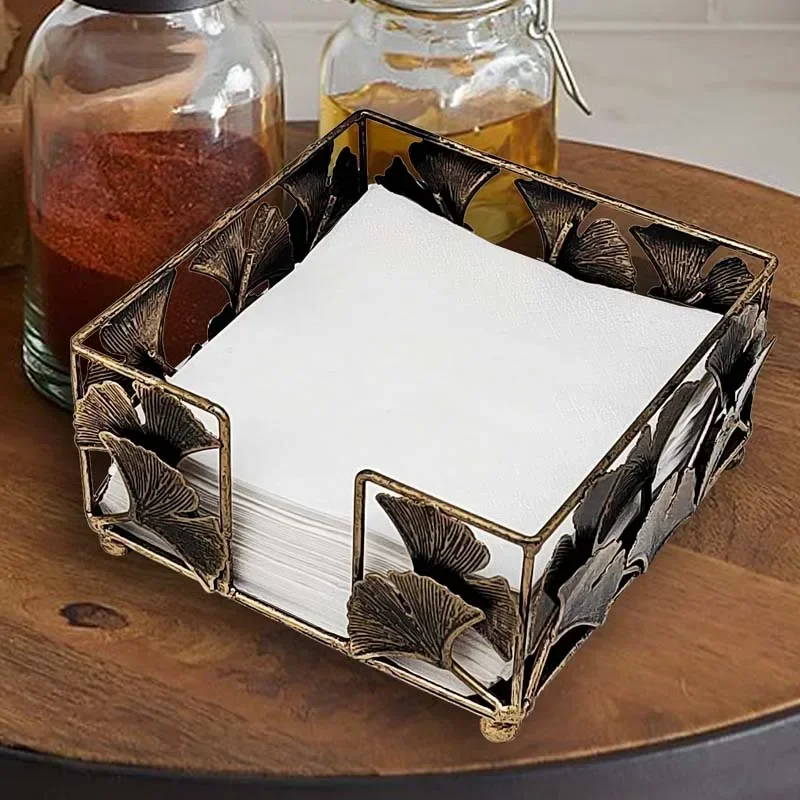 Кухонные коробки для салфеток, квадратные бытовые кованые железные коробки для хранения салфеток с листьями гинкго, ресторан, кафе, чайный домик, креативный ретро
Кухонные коробки для салфеток, квадратные бытовые кованые железные коробки для хранения салфеток с листьями гинкго, ресторан, кафе, чайный домик, креативный ретро