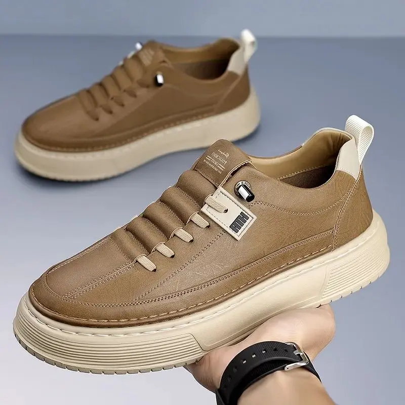 Men's Shoes 2025 New Flat Shoes Fashionable Retro Outdoor Sports Leisure Sneakers Men's Slip-on Leather Thick-soled Shoes 38-44
Men's Shoes 2025 New Flat Shoes Fashionable Retro Outdoor Sports Leisure Sneakers Men's Slip-on Leather Thick-soled Shoes 38-44
