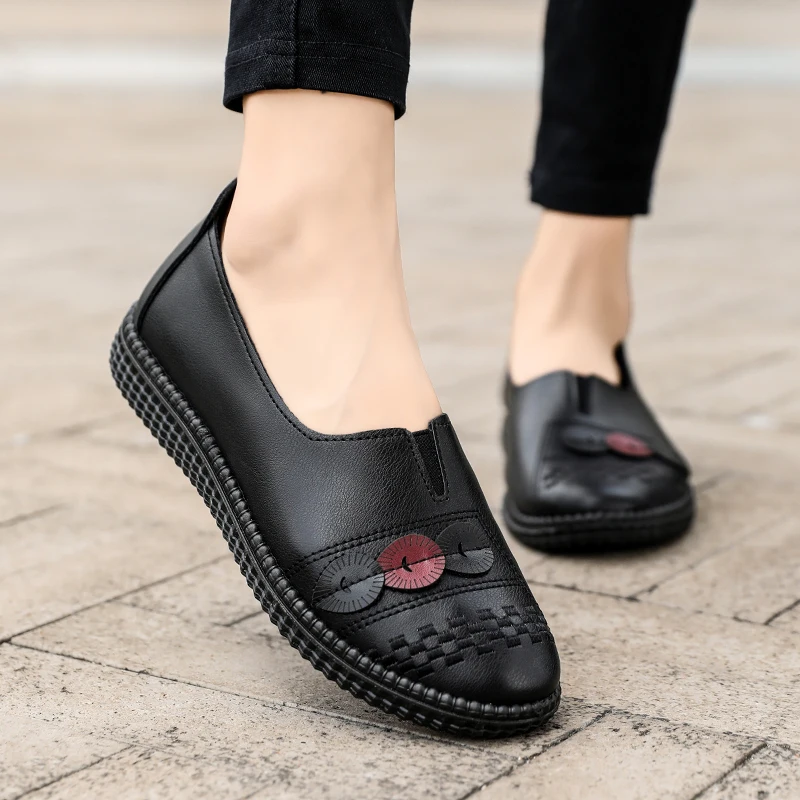 Tennis Shoes For Women 2023 Flat Bottom Non Slip Leather Breathable Elastic Casual Sneakers Woman Platform Sneakers
Tennis Shoes For Women 2023 Flat Bottom Non Slip Leather Breathable Elastic Casual Sneakers Woman Platform Sneakers