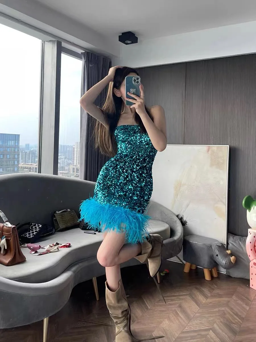 2022 high-class socialite temperament sexy beaded elastic slim ostrich feather tube top dress
2022 high-class socialite temperament sexy beaded elastic slim ostrich feather tube top dress